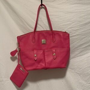NWOT Dooney & Bourke Vibrant Pink Pebbled Leather Tote Bag with Pouch & Key Fob